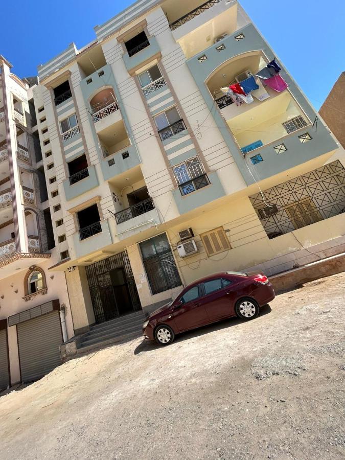 Apartment Hossam 1 洪加達 外观 照片